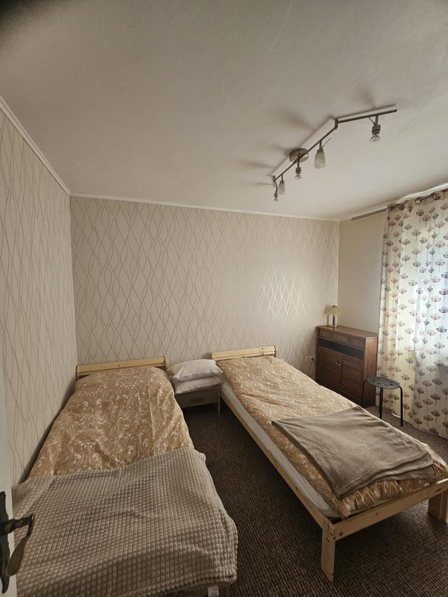 Schoene Vollmoeblierte Wohnungen In Kassel - Forstfeld Extérieur photo